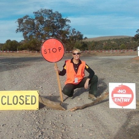 34319464_10156259561338197_5324530034126356480_n